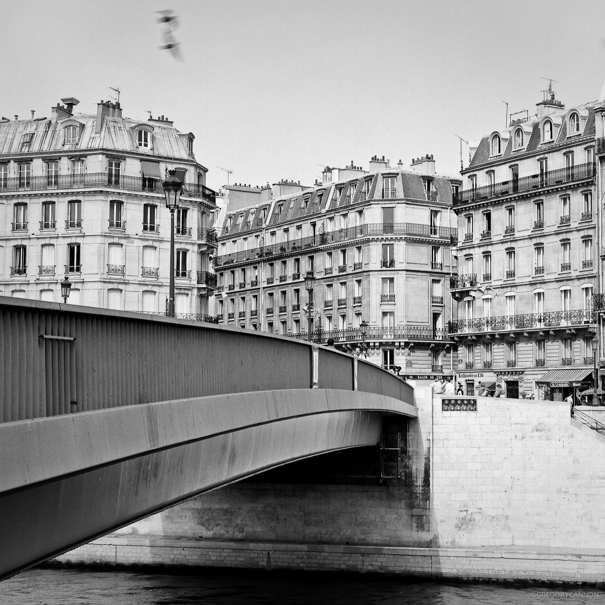 Paris-50