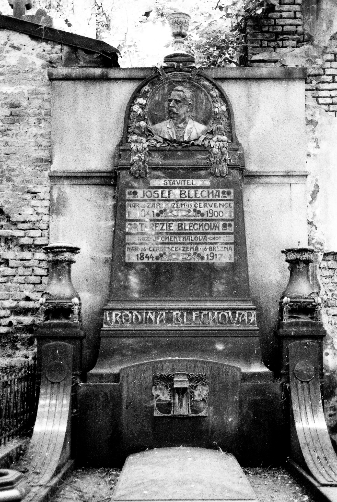 prague28